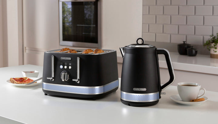 Illumination Black 4-Slice Toaster