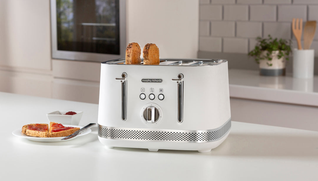 Illumination 4-Slice Toaster White