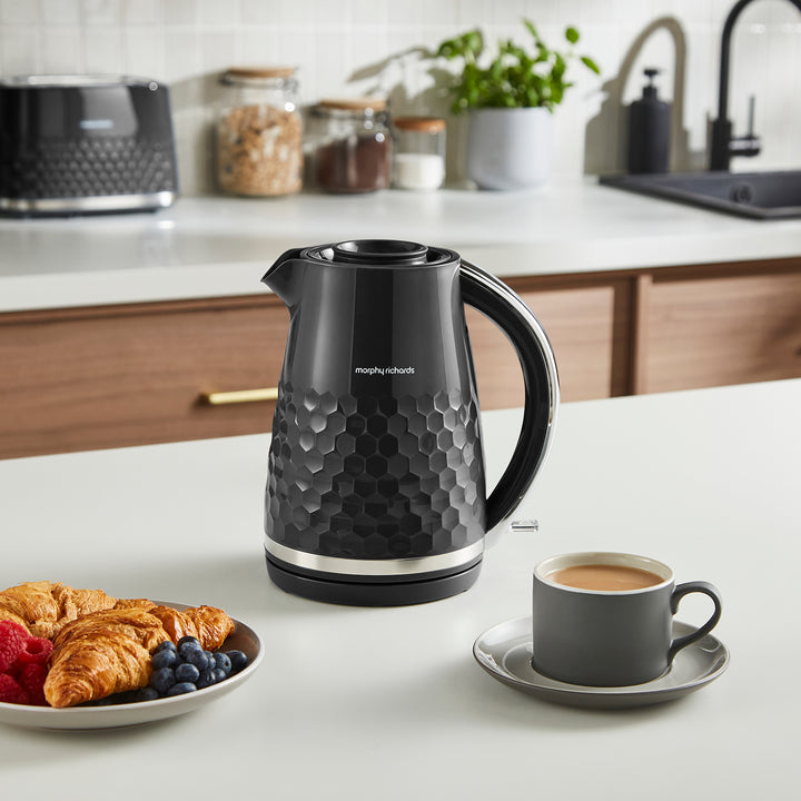Hive Jug Kettle - Black