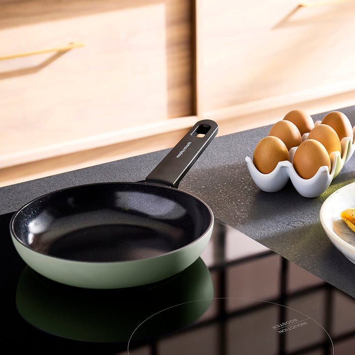 20cm Recycled Aluminium Frying Pan - Green