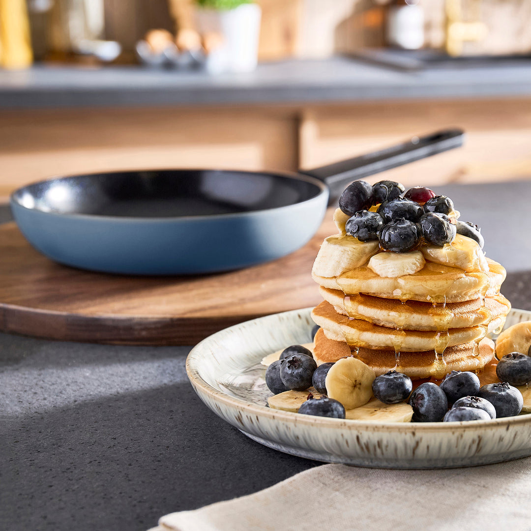 20cm Recycled Aluminium Frying Pan - Blue