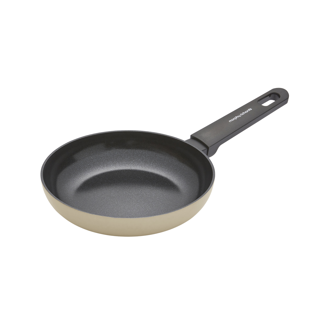 20cm Recycled Aluminium Frying Pan - Cream