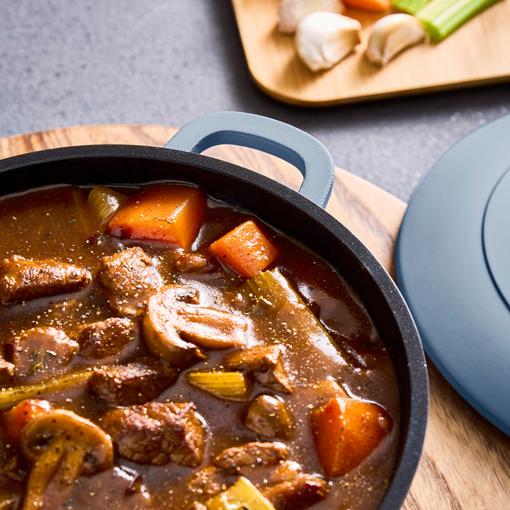20cm Cast Aluminium Casserole Dish - Blue