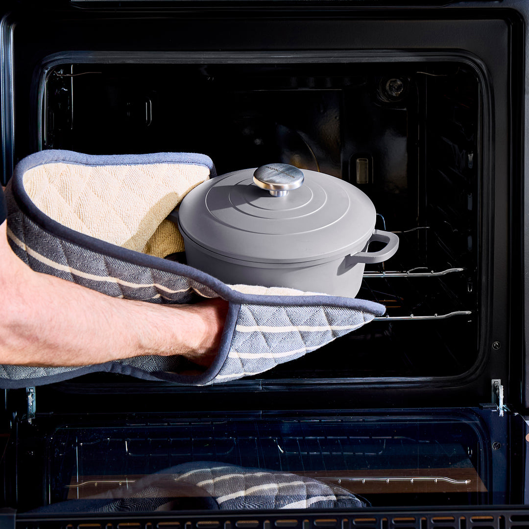20cm Cast Aluminium Casserole Dish - Grey