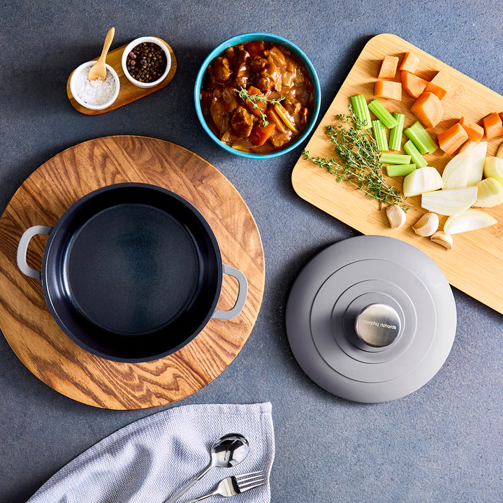 20cm Cast Aluminium Casserole Dish - Grey