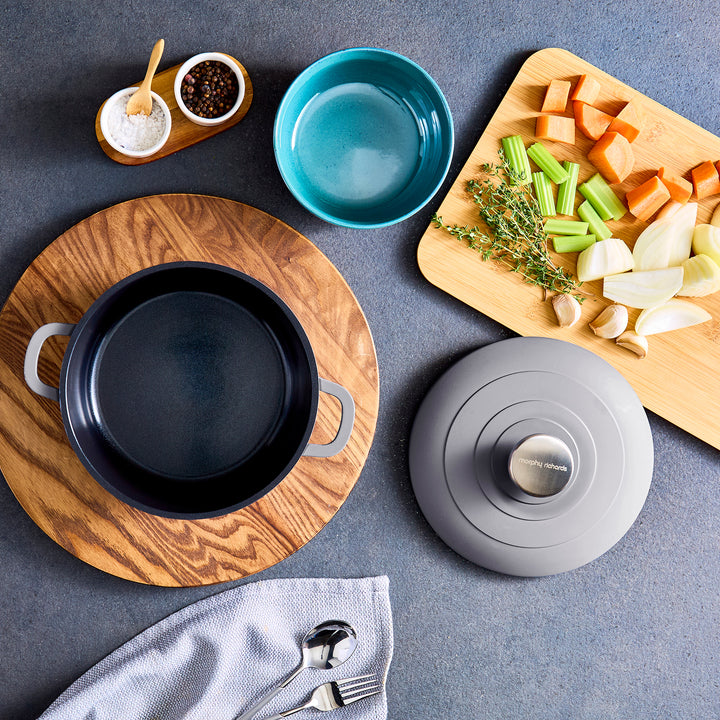 20cm Cast Aluminium Casserole Dish - Grey