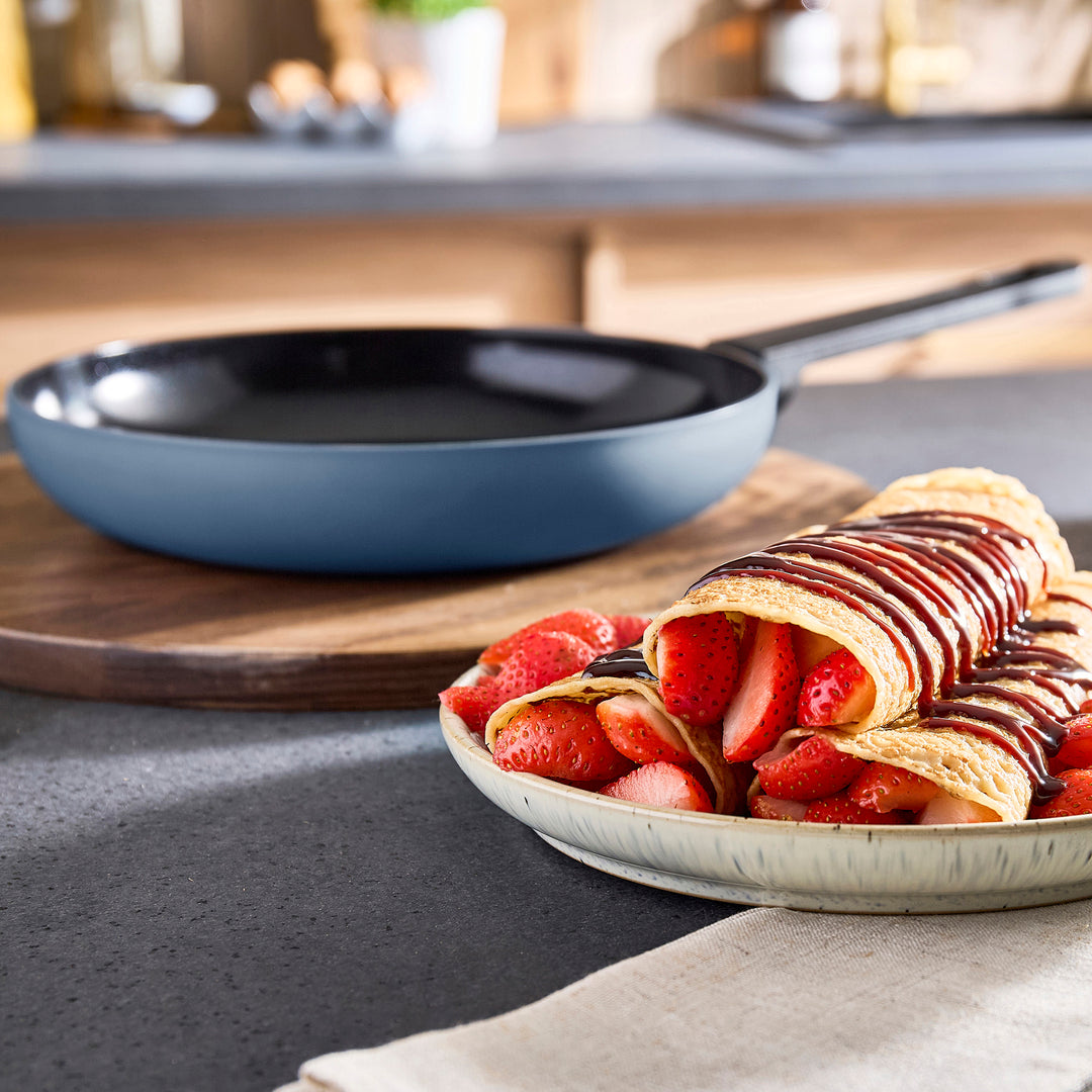 24cm Recycled Aluminium Frying Pan - Blue