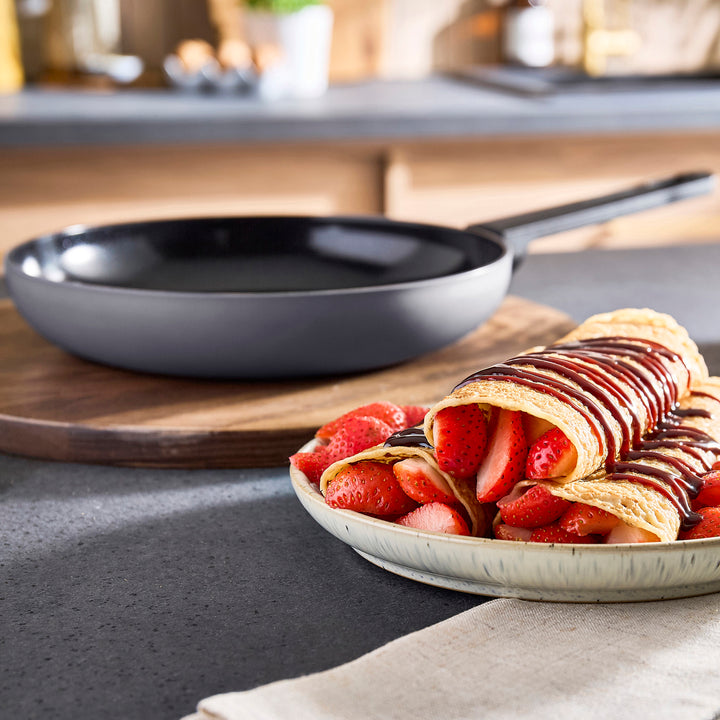 24cm Recycled Aluminium Frying Pan - Grey