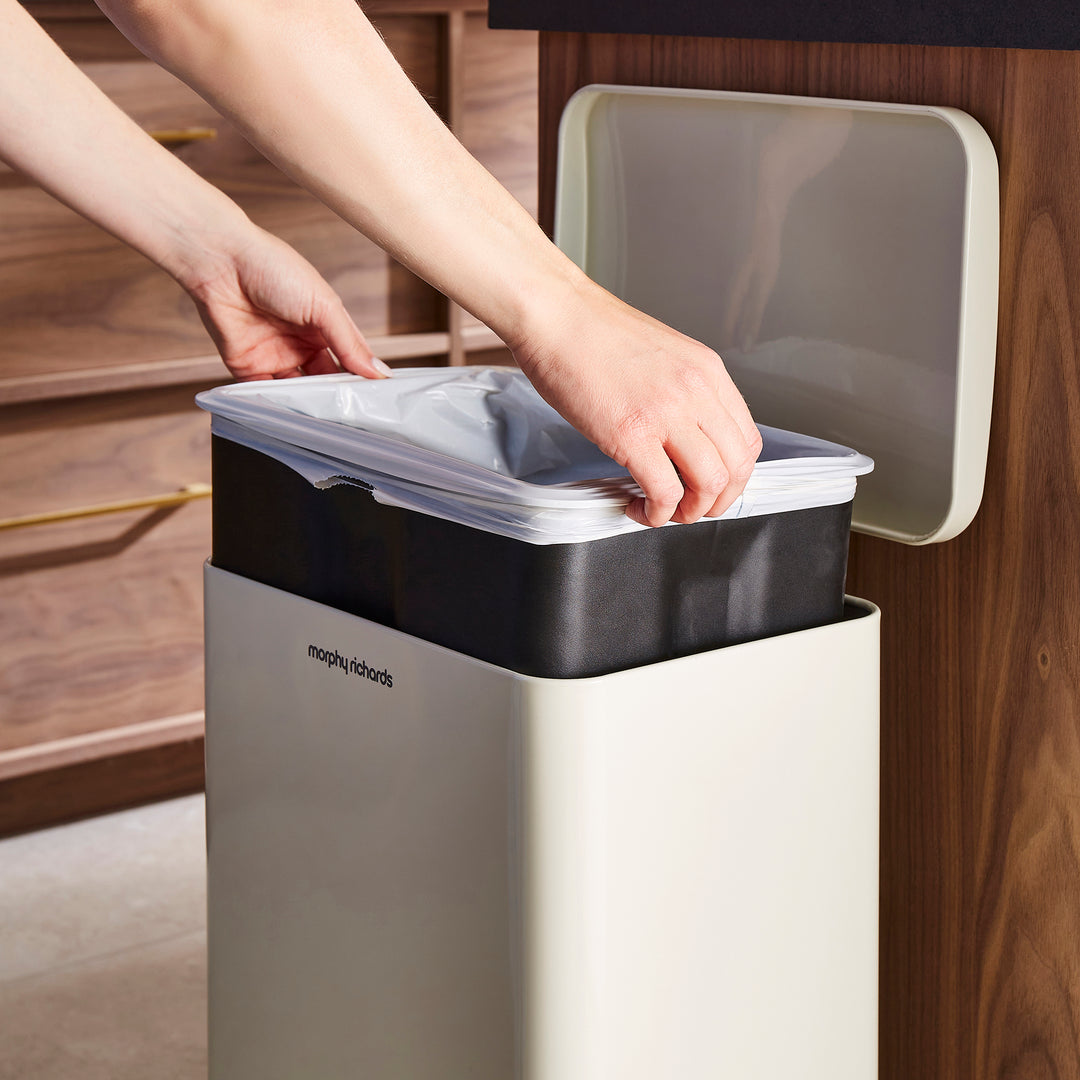 Cream 30L Kitchen Pedal Bin 