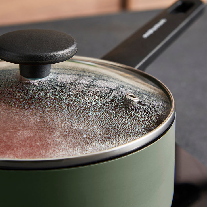 5 Piece Recycled Aluminium Saucepan Set - Green