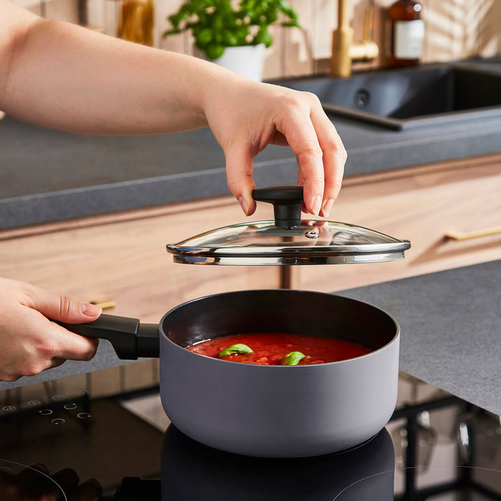 5 Piece Recycled Aluminium Saucepan Set - Grey