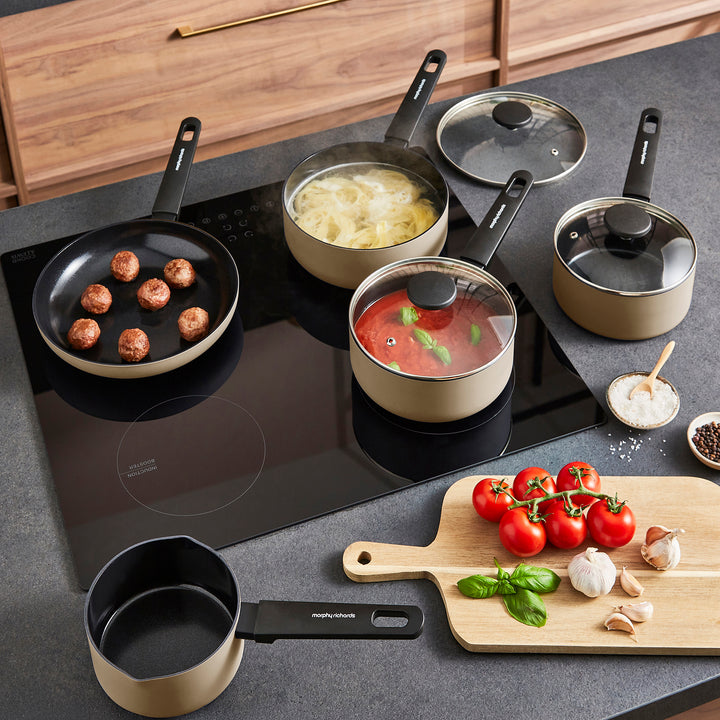 5 Piece Recycled Aluminium Saucepan Set - Cream