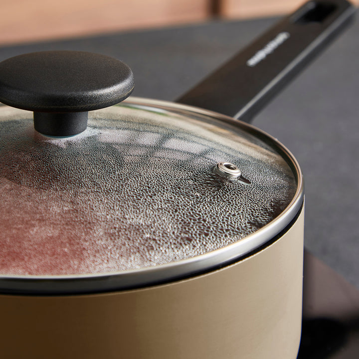 5 Piece Recycled Aluminium Saucepan Set - Cream