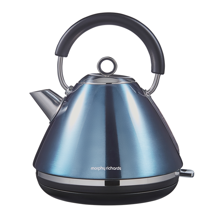 Accents 1.5L Pyramid Kettle - Blue