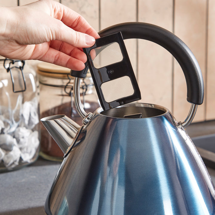 Accents 1.5L Pyramid Kettle - Blue