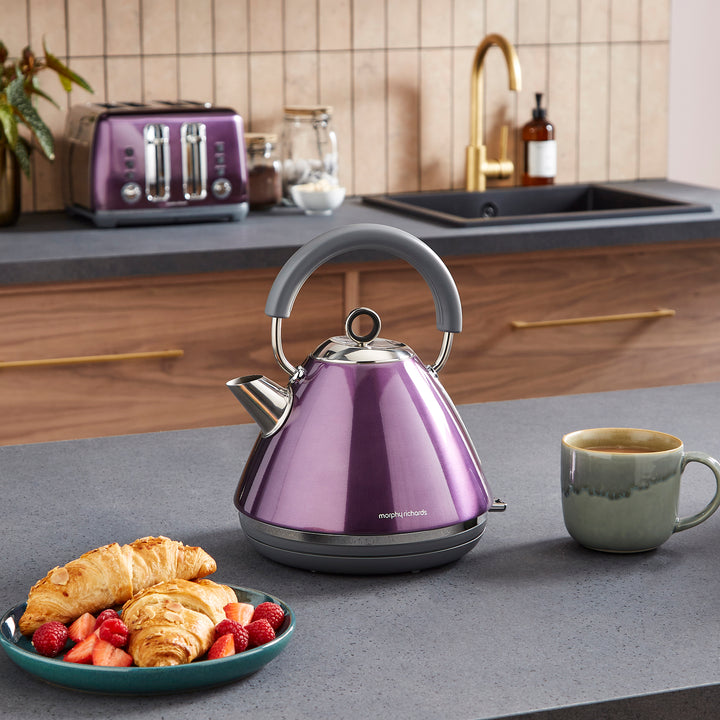 Accents Purple Kettle and Toaster Set