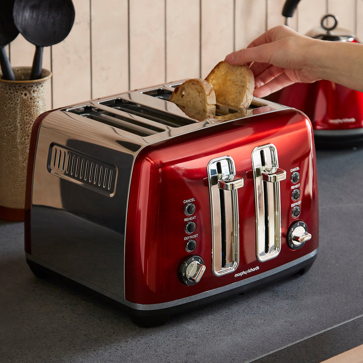 Accents 4-Slice Toaster - Red