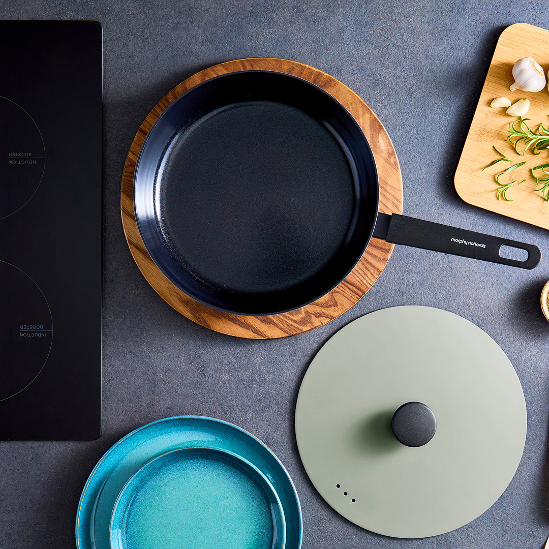 28cm Forged Aluminium Saute Pan - Green