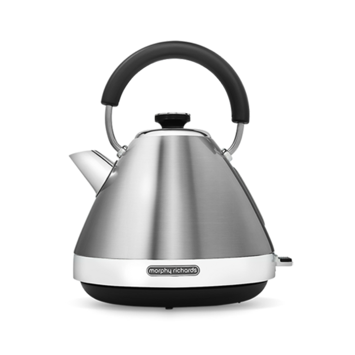 Venture Pyramid Kettle Silver