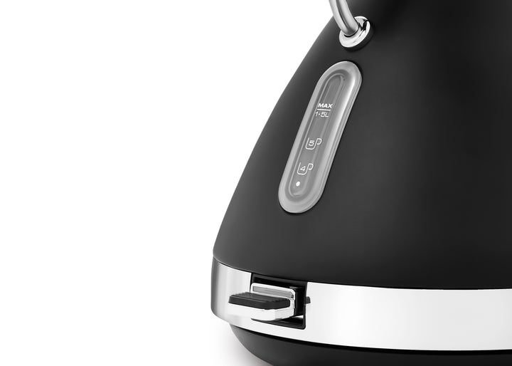 Venture Pyramid Kettle Black