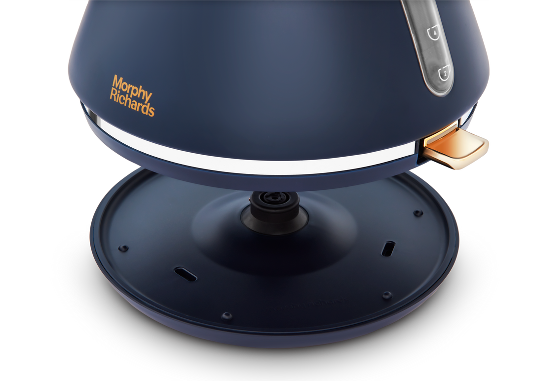 Accents Gold Pyramid Kettle Navy