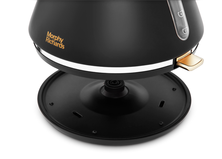 Accents Gold Pyramid Kettle Black
