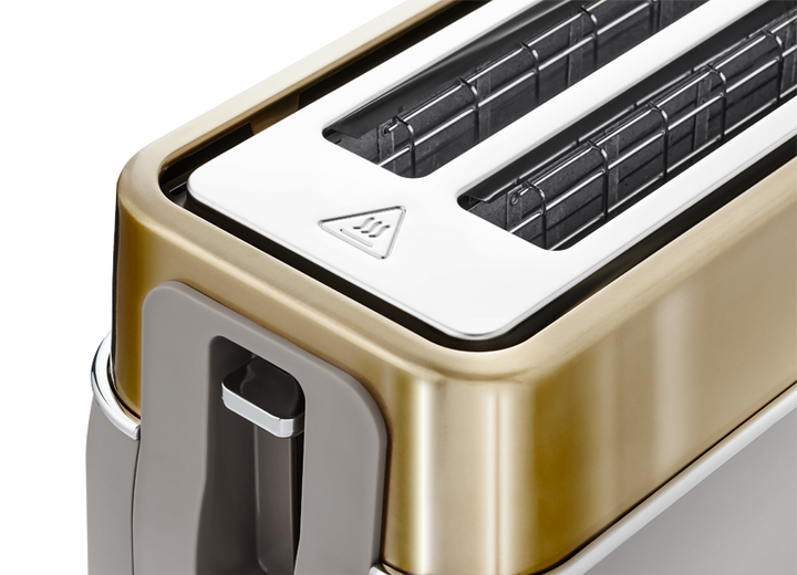 Signature 4-Slice Toaster Gold