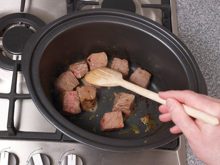Sear & Stew Oval 3.5L Slow Cooker