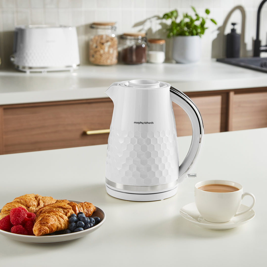 Hive Jug Kettle White