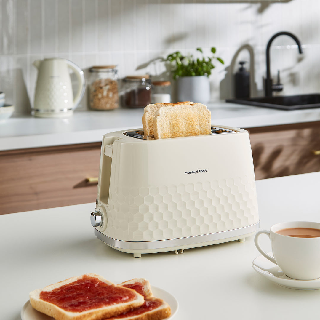 Hive 2-Slice Toaster Cream
