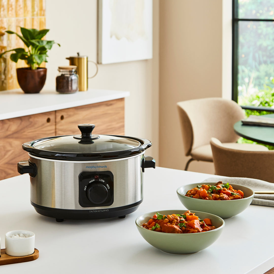 Stainless Steel Slow Cooker – Morphy Richards-UK