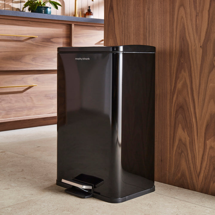 Black 30L Kitchen Pedal Bin 