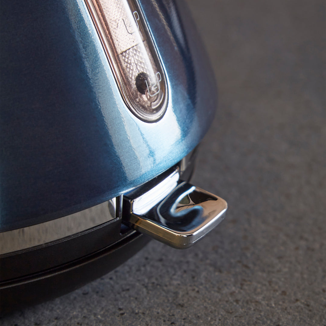 Accents Blue Kettle and Toaster Set