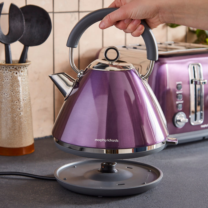 Accents Purple Kettle and Toaster Set