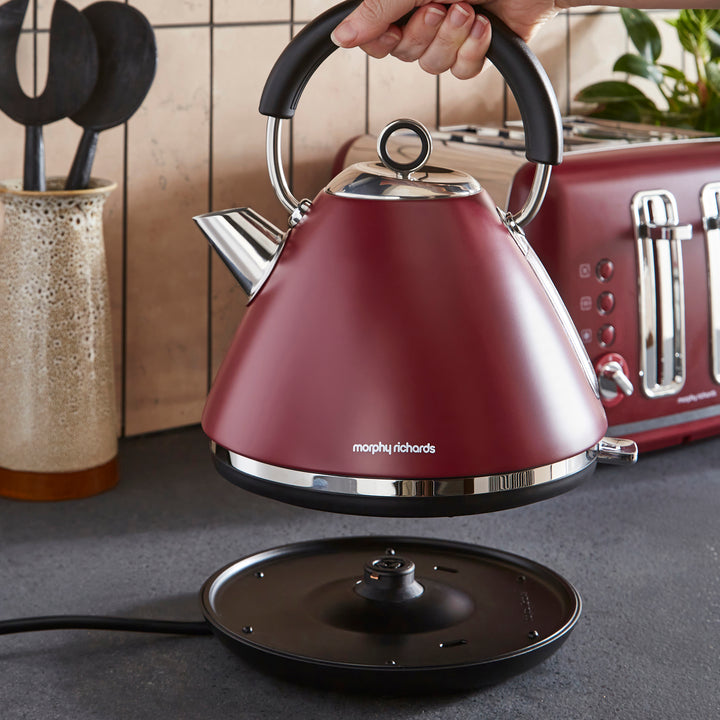 Limited Edition Accents Rhubarb Kettle & Toaster Set