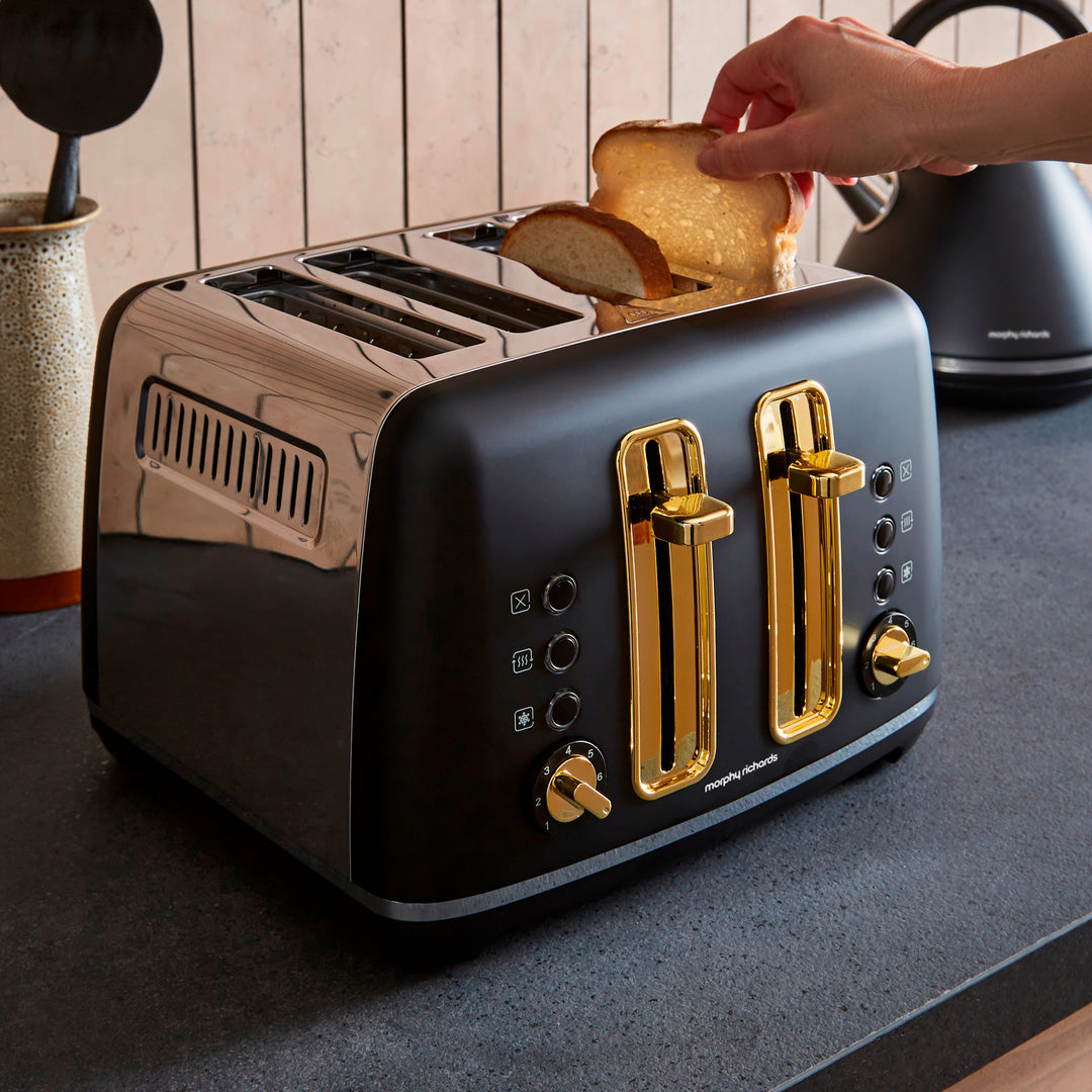 Accents Gold 4-Slice Toaster Black