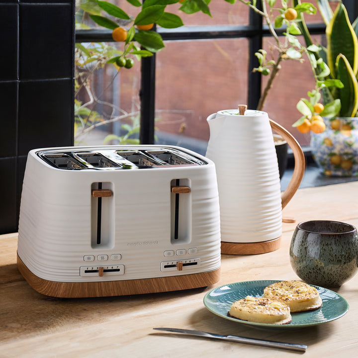 Clay 4 Slice White Toaster - China Clay