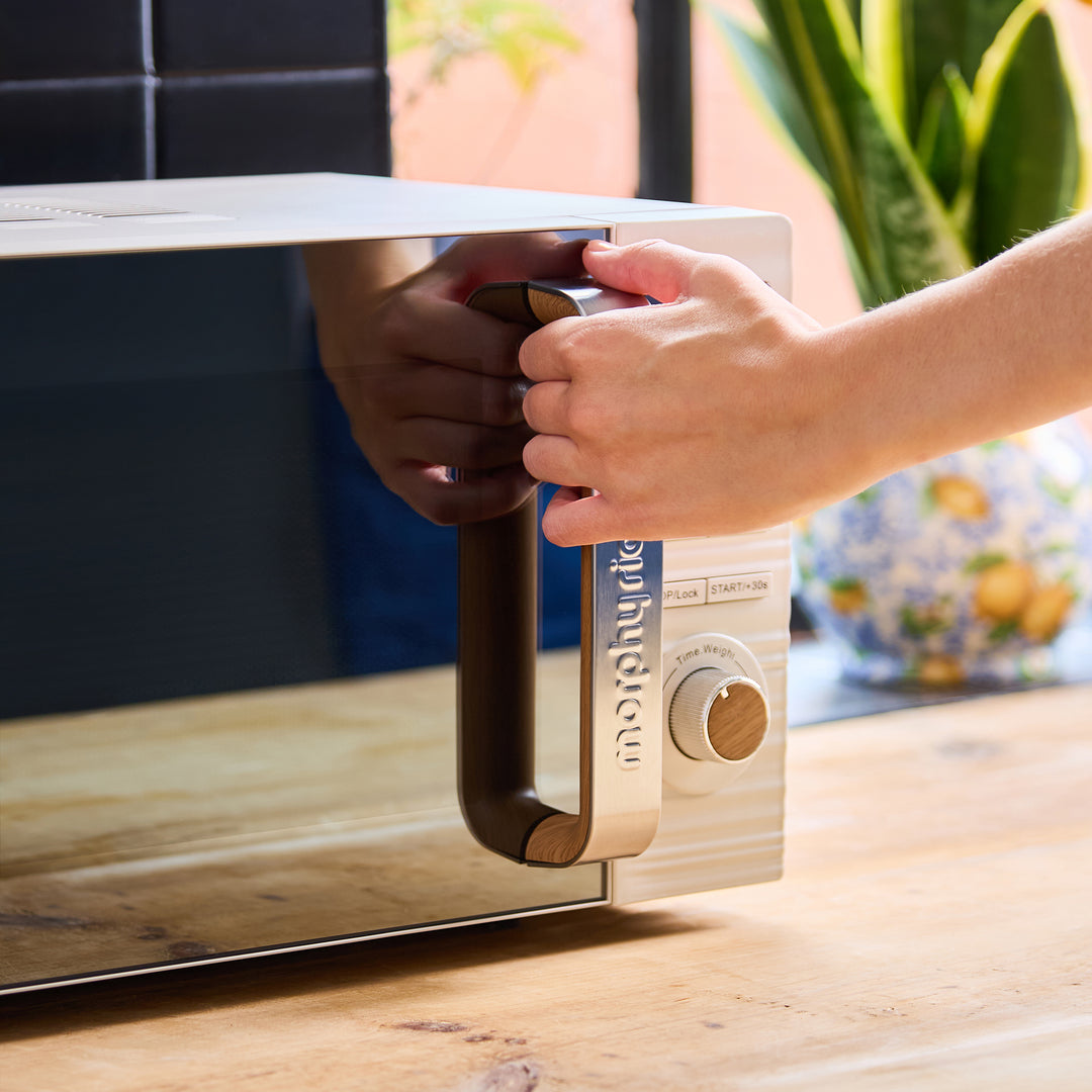 Clay 20L 800W White Digital Microwave - China Clay