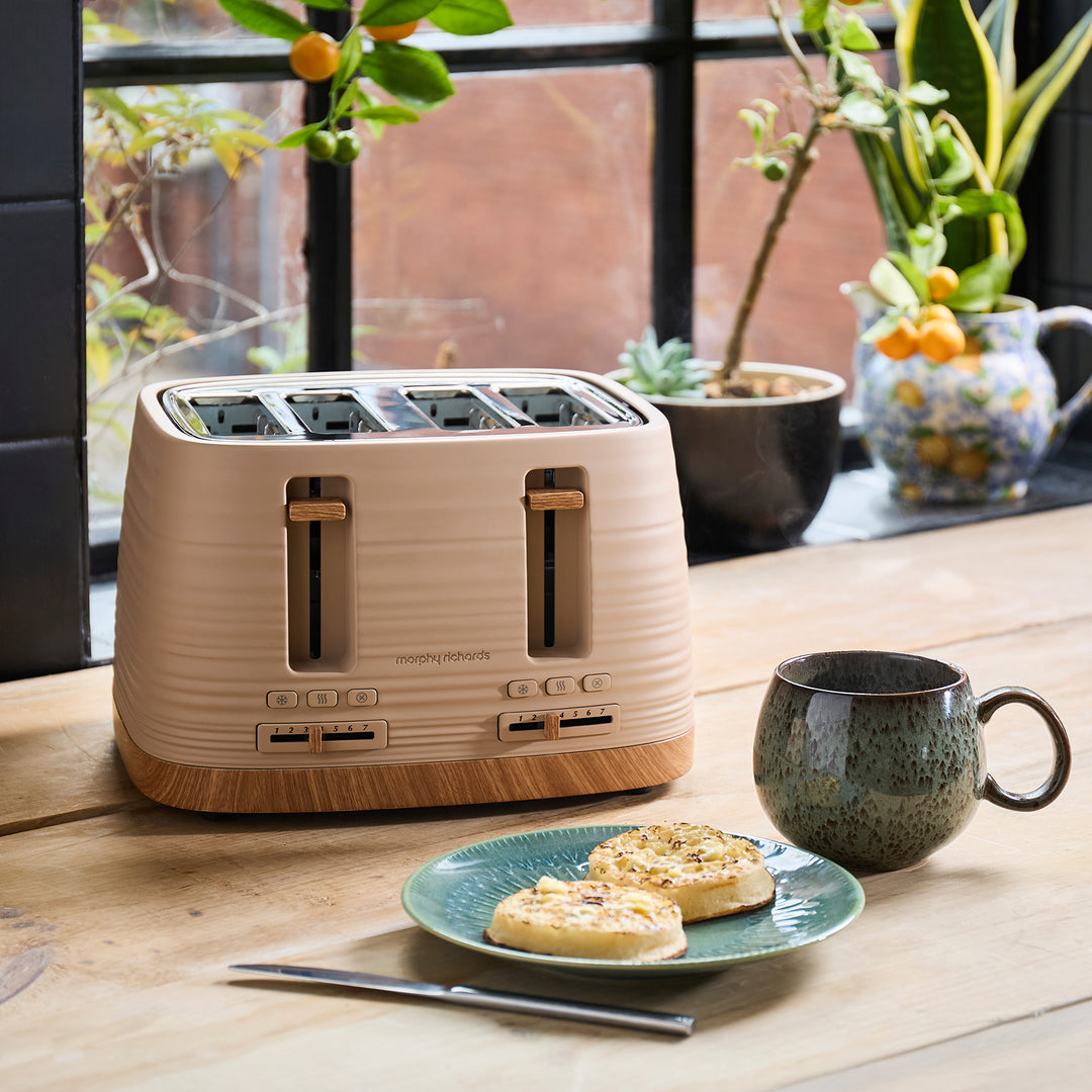 Clay 4 Slice Brown Toaster - Felspar