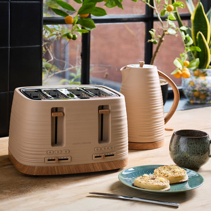 Clay 4 Slice Brown Toaster - Felspar