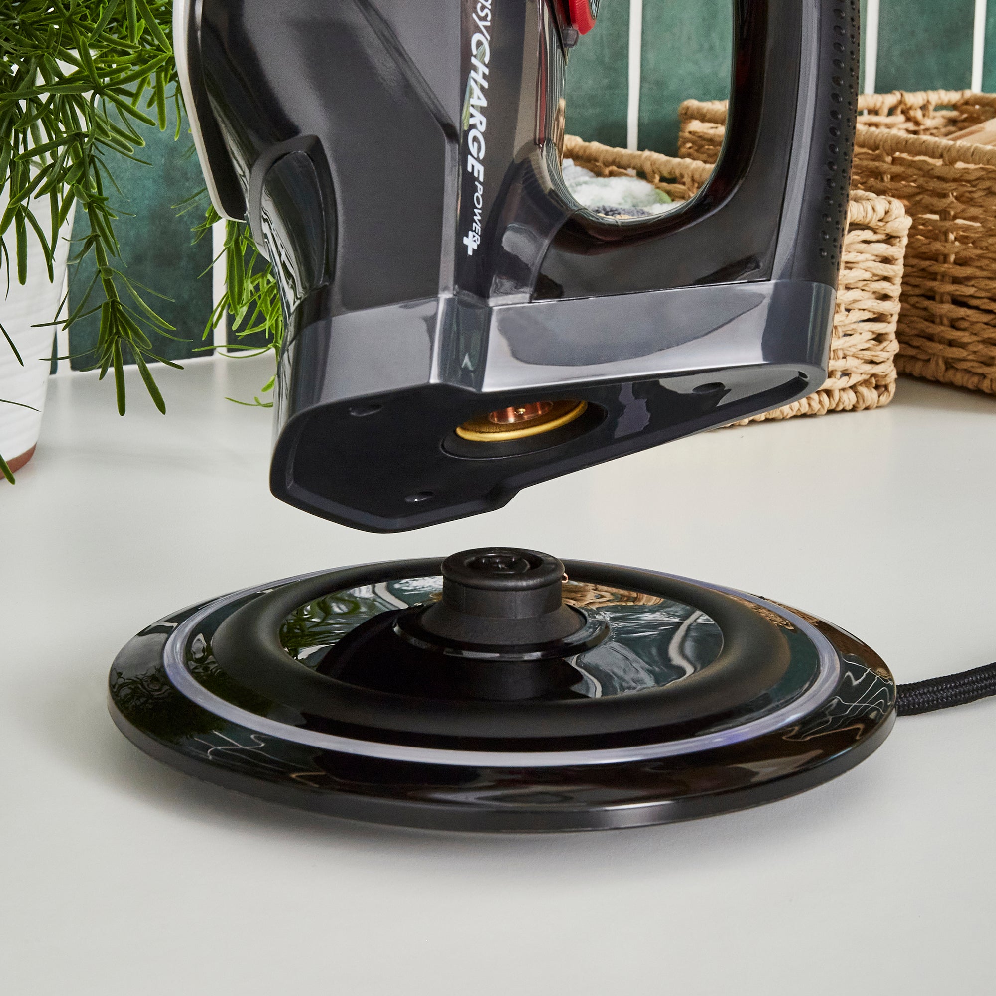 Morphy Richards easyCHARGE 2400W Power Cordless Iron Morphy Richards UK