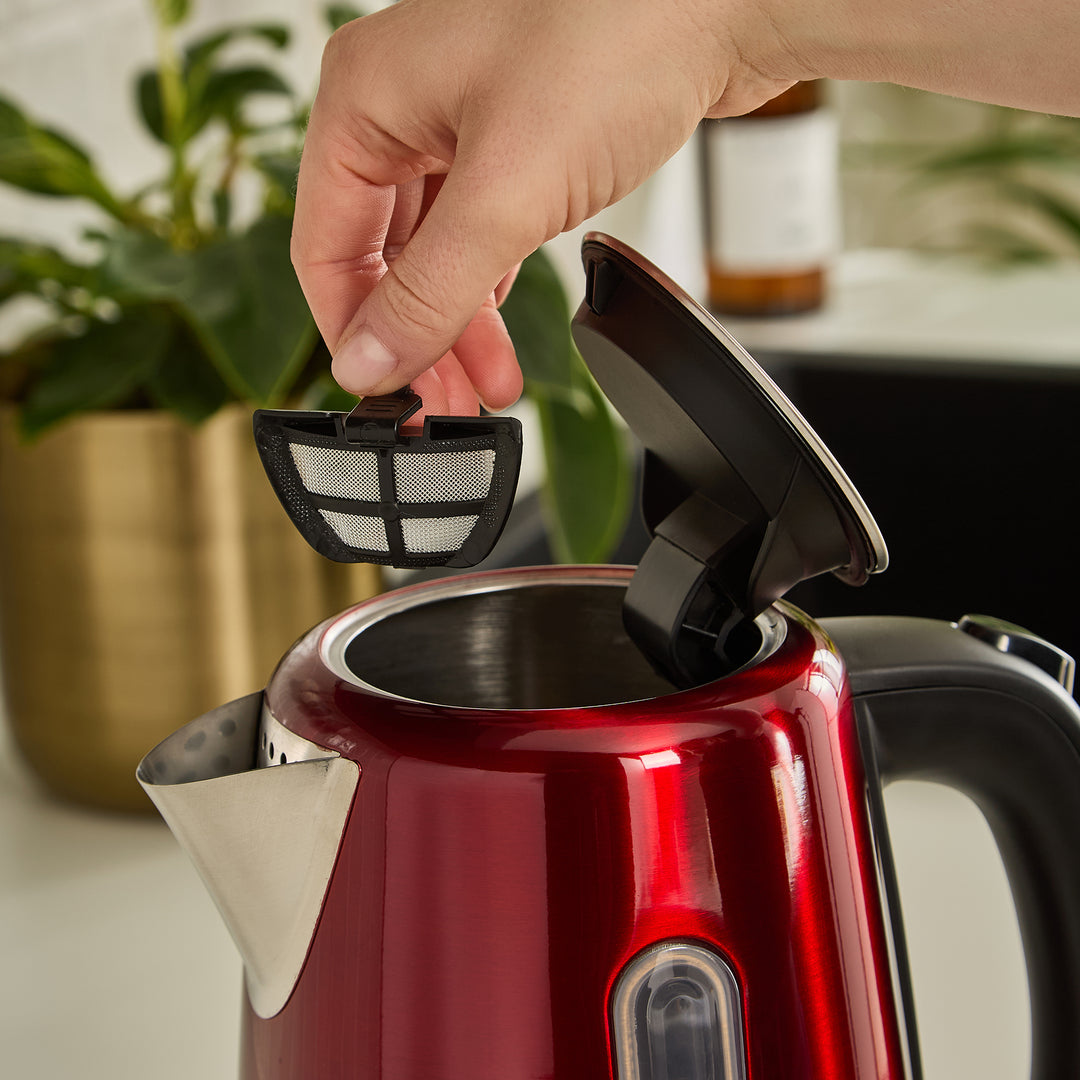 Equip Jug Kettle - Morphy Metalic Red