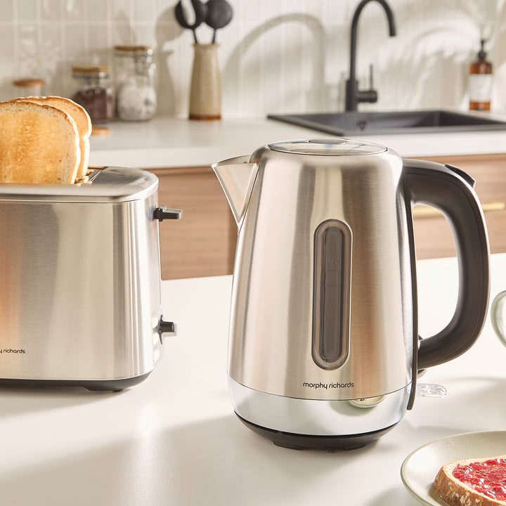 Equip Jug Kettle - Silver