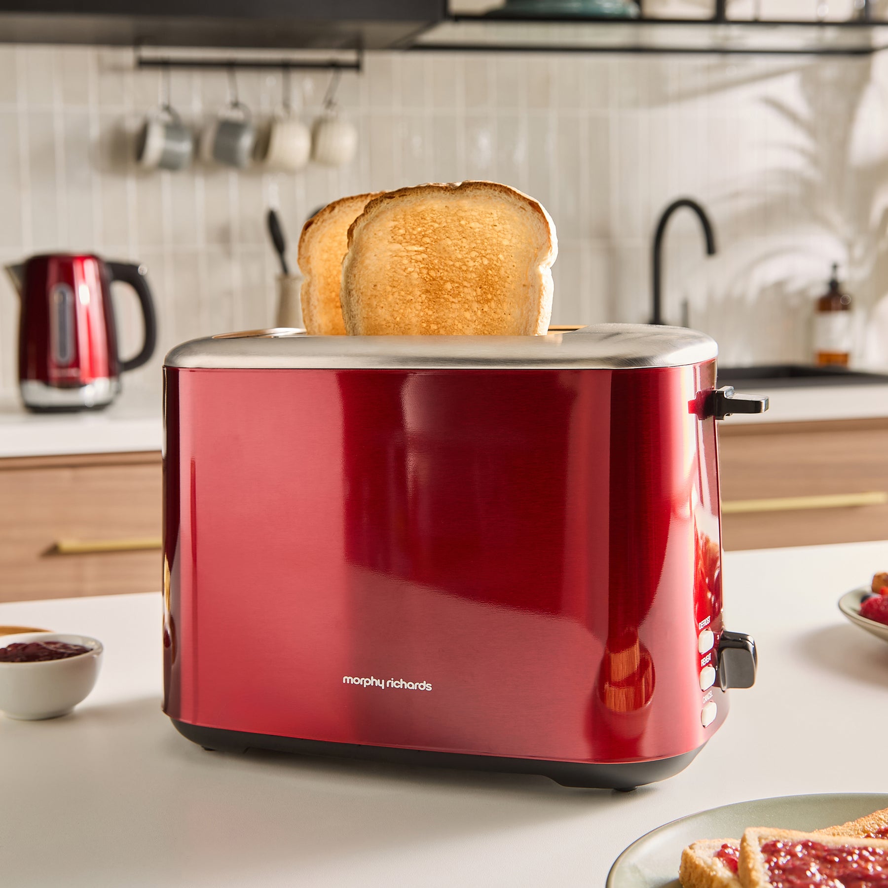 Defy Red Toaster Equip Red 2-Slice Toaster – Morphy Richards UK