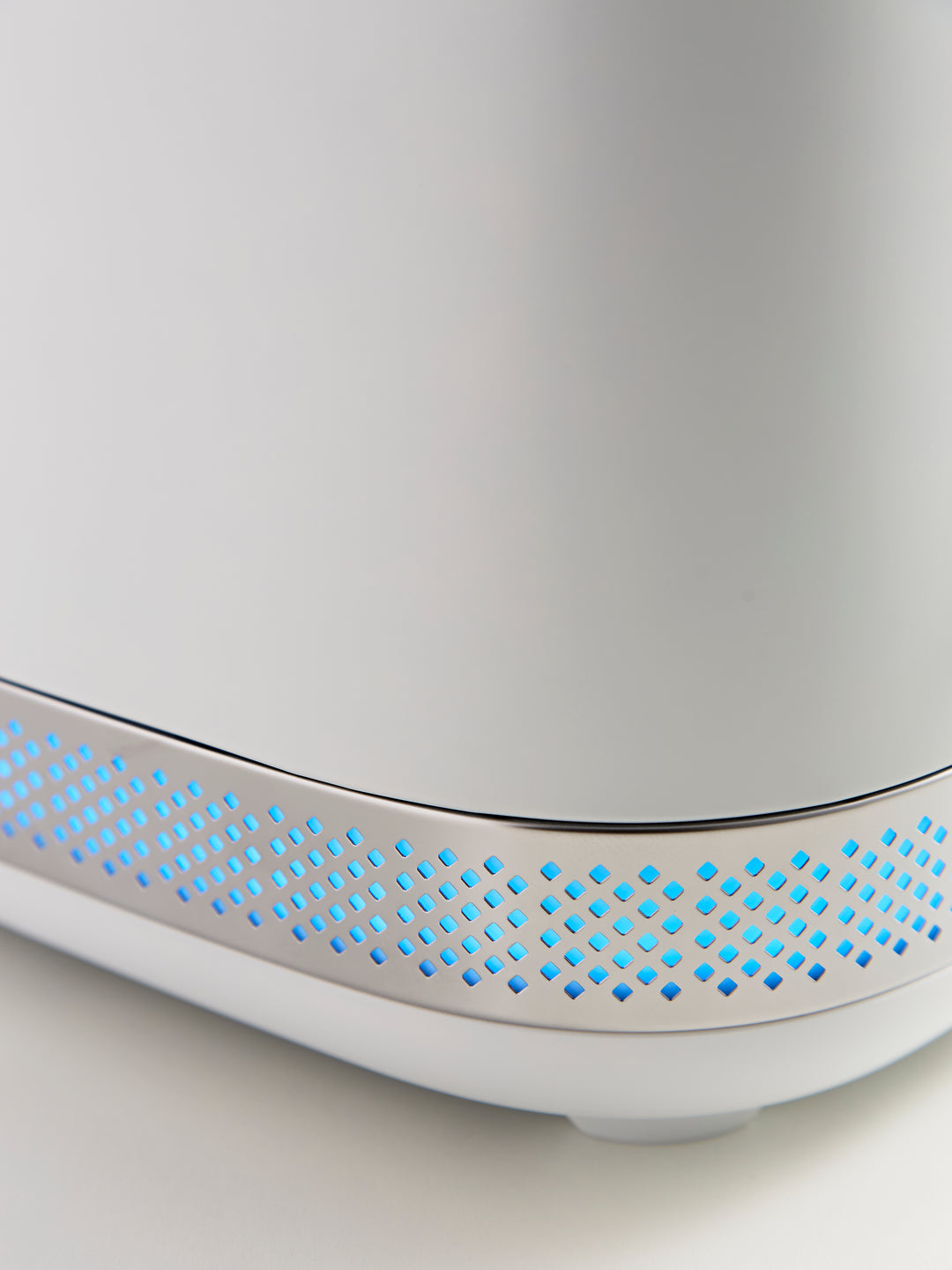 Illumination White 4-Slice Toaster