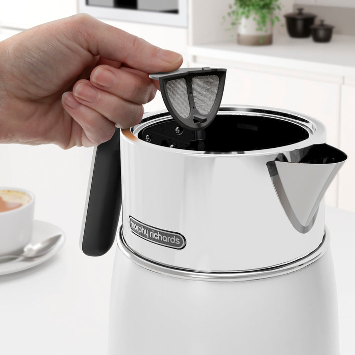 Signature Matt Kettle White