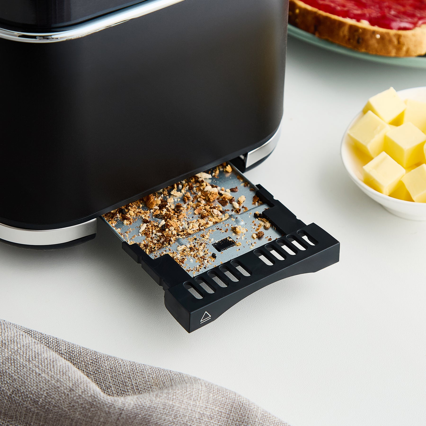 Signature Matt Black Kettle and Toaster Set – Morphy Richards UK