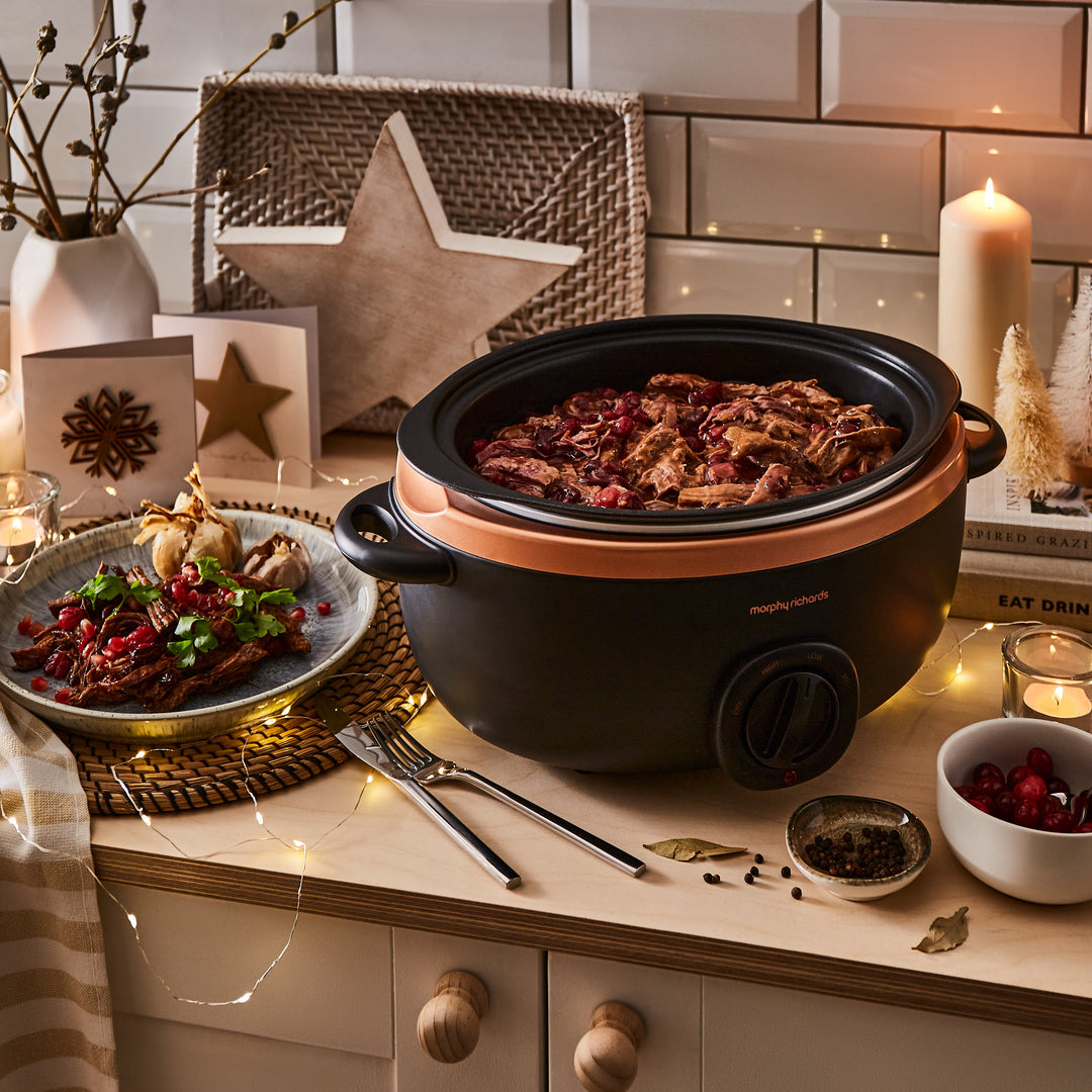 Rose Gold Sear & Stew Slow Cooker 6.5L
