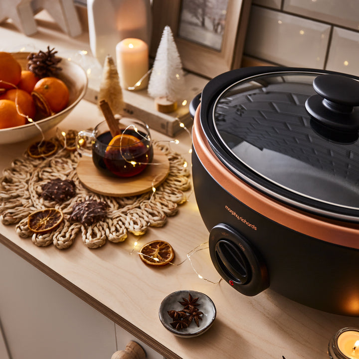 Rose Gold Sear & Stew Slow Cooker 6.5L